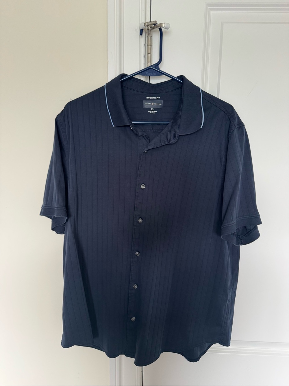 Joseph Abboud - Navy Blue Modern Fit Short Sleeve Button-Up Shirt – Men’s XL
